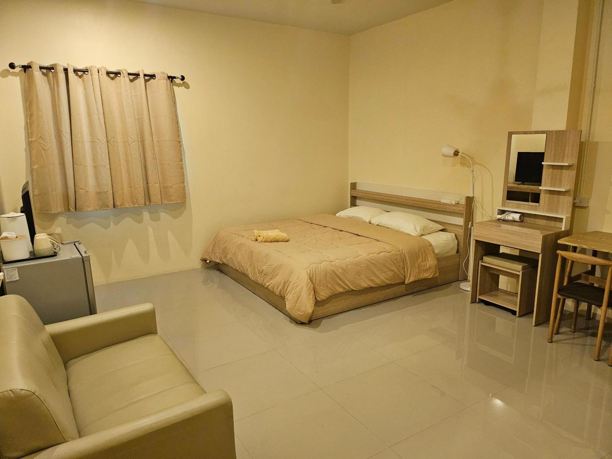 Skypearl Guesthouse & Pub Ко Тао Екстериор снимка